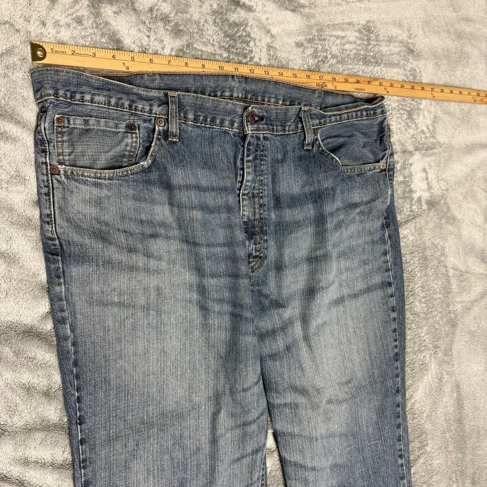 Vintage Levi's 559 Jeans Mens 44x30 Medium Wash Straight Relaxed Denim Mexico